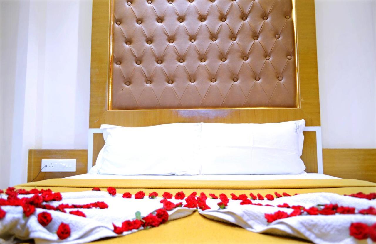 Tr Residency Hotel Pondicherry Exterior foto
